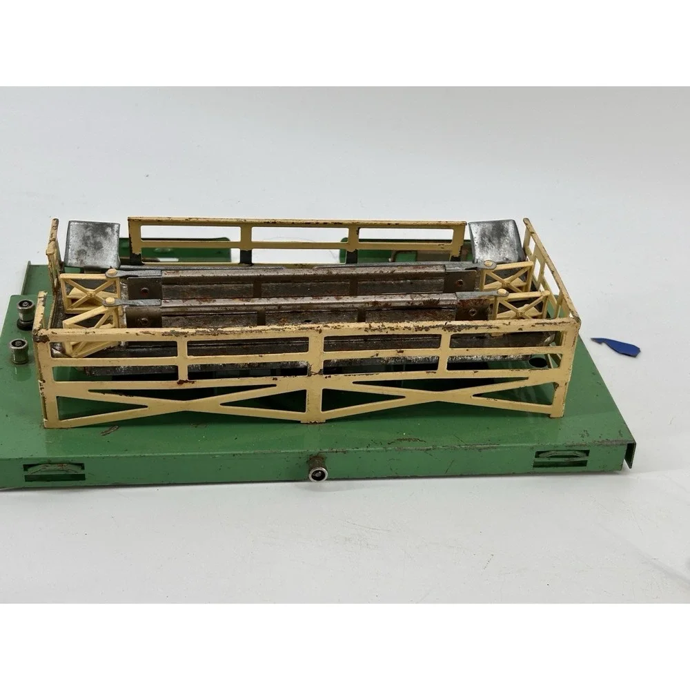 1949 to 1955 Lionel Cattle Stockyard # 3656 Model Made in United States Lot Of 2